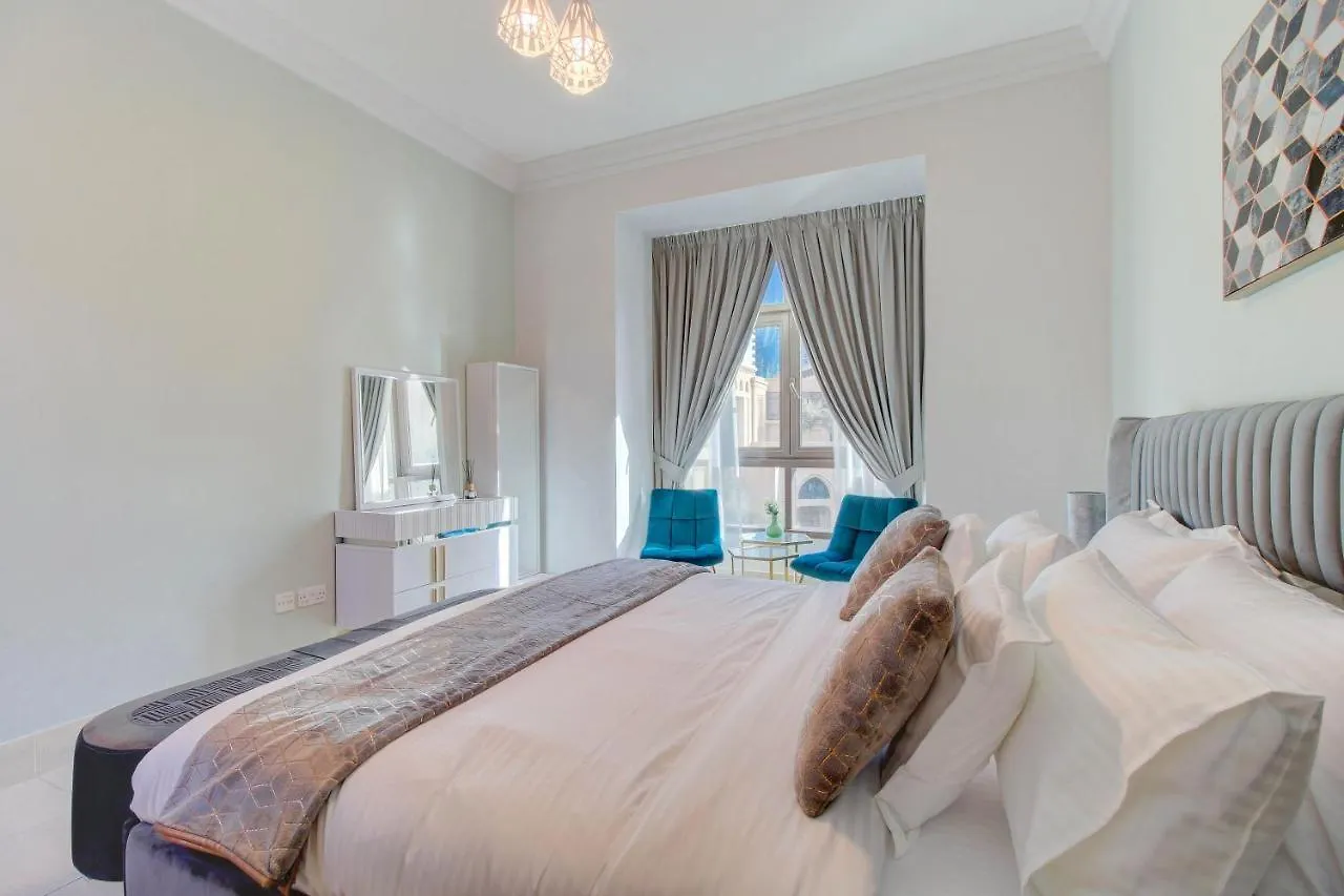Durrani Homes - Souk Al Bahar Luxury Living With Burj & Fountain Views ドバイ 0*,