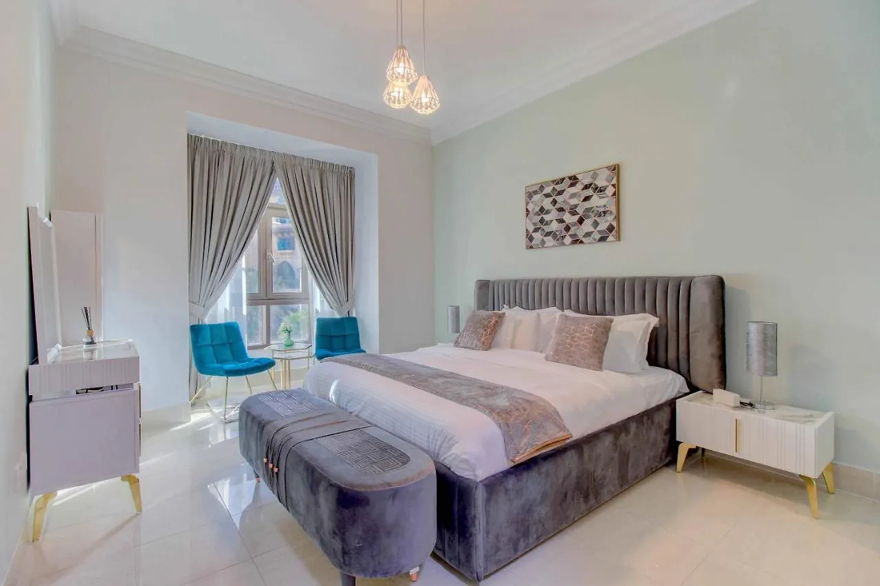 Durrani Homes - Souk Al Bahar Luxury Living With Burj & Fountain Views ドバイ