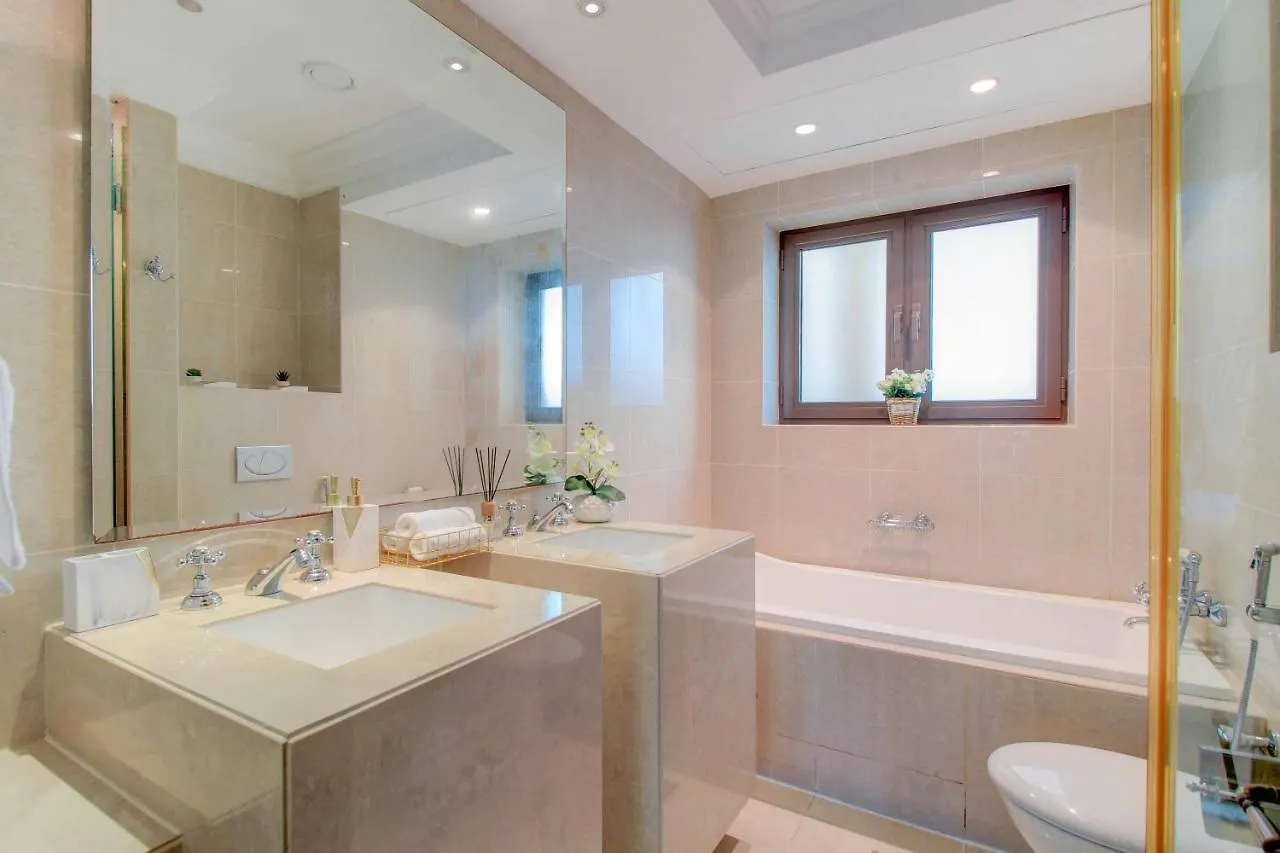 アパート Durrani Homes - Souk Al Bahar Luxury Living With Burj & Fountain Views ドバイ アラブ首長国連邦
