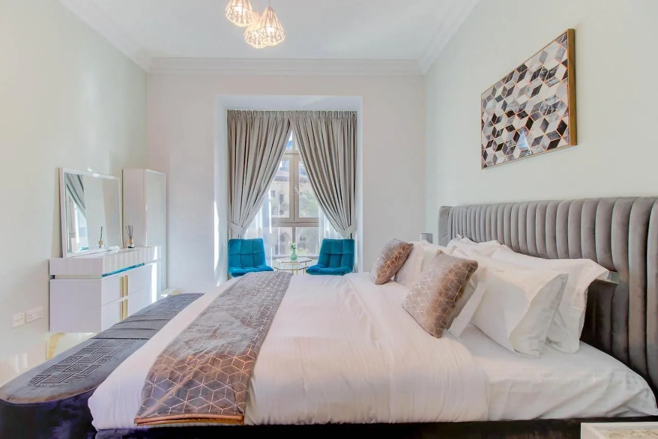 Durrani Homes - Souk Al Bahar Luxury Living With Burj & Fountain Views ドバイ
